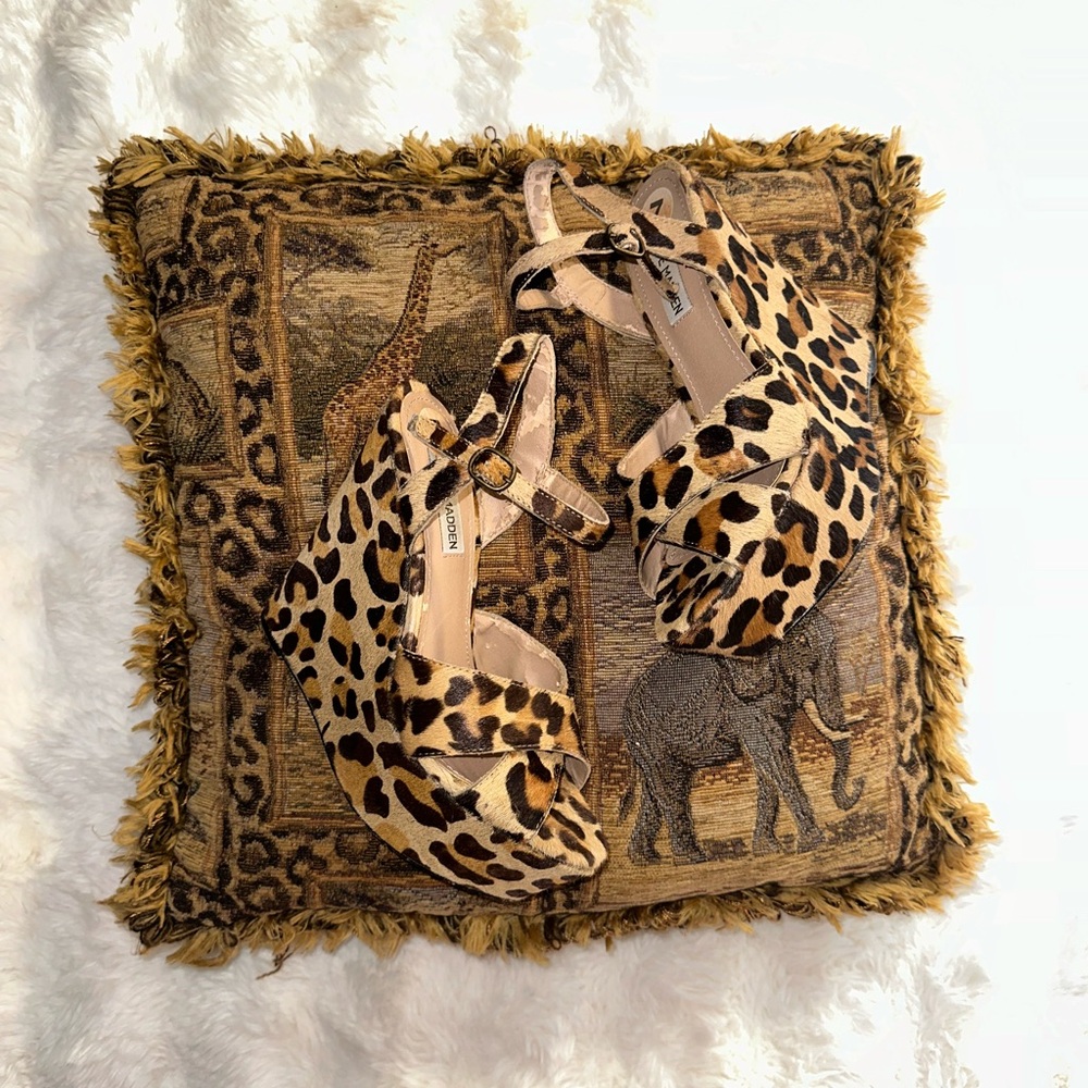 Steve Madden pony hair cheetah print heels